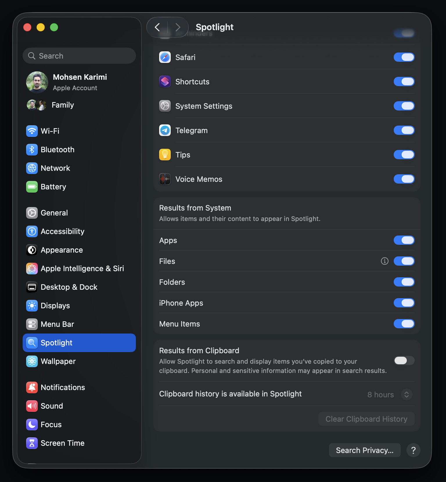 Spotlight settings with arrows pointing to Spotlight in the sidebar and Search Privacy at the bottom right.